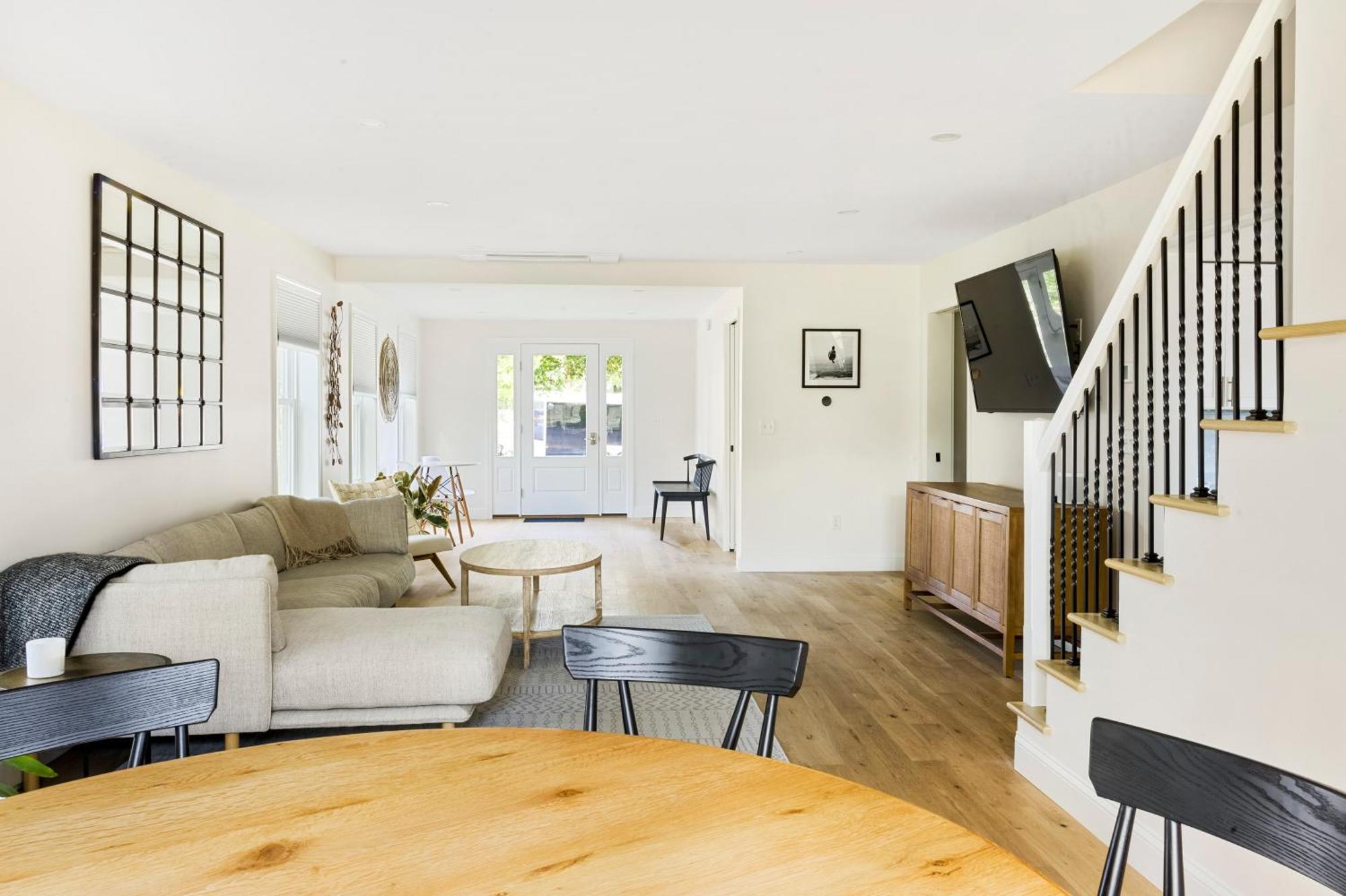 Bright 4Br Beach House, Pine Point Perfection Scarborough Bagian luar foto