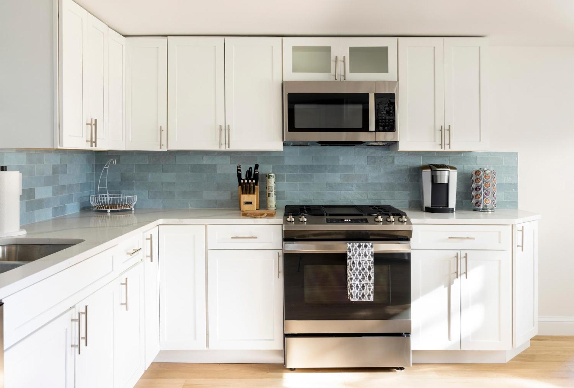 Bright 4Br Beach House, Pine Point Perfection Scarborough Bagian luar foto