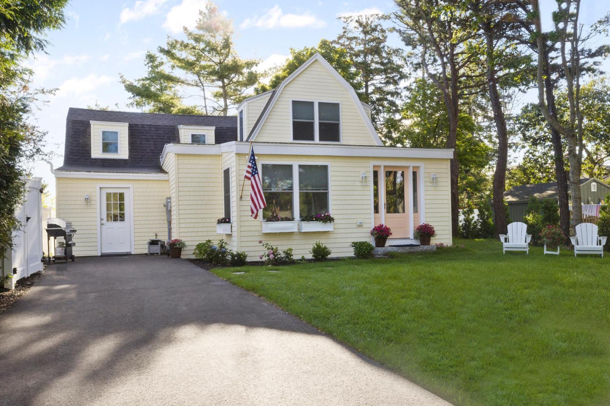 Bright 4Br Beach House, Pine Point Perfection Scarborough Bagian luar foto