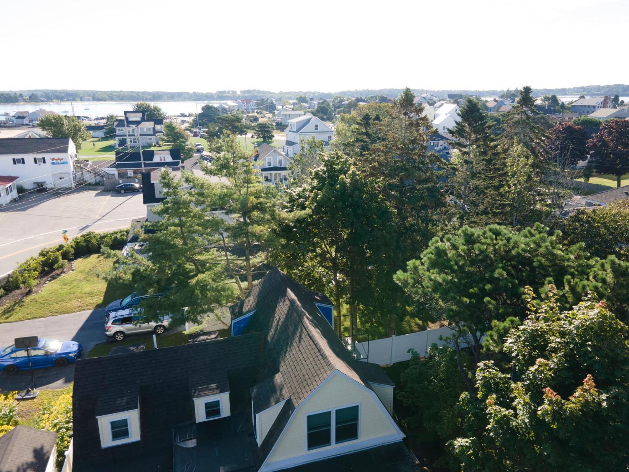 Bright 4Br Beach House, Pine Point Perfection Scarborough Bagian luar foto